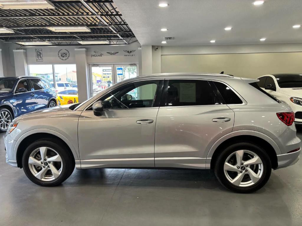 2021 Audi Q3 Image 4