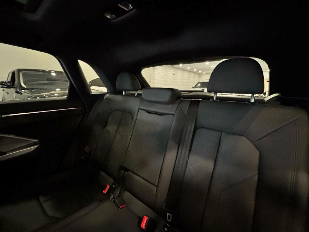 2021 Audi Q3 Image 14