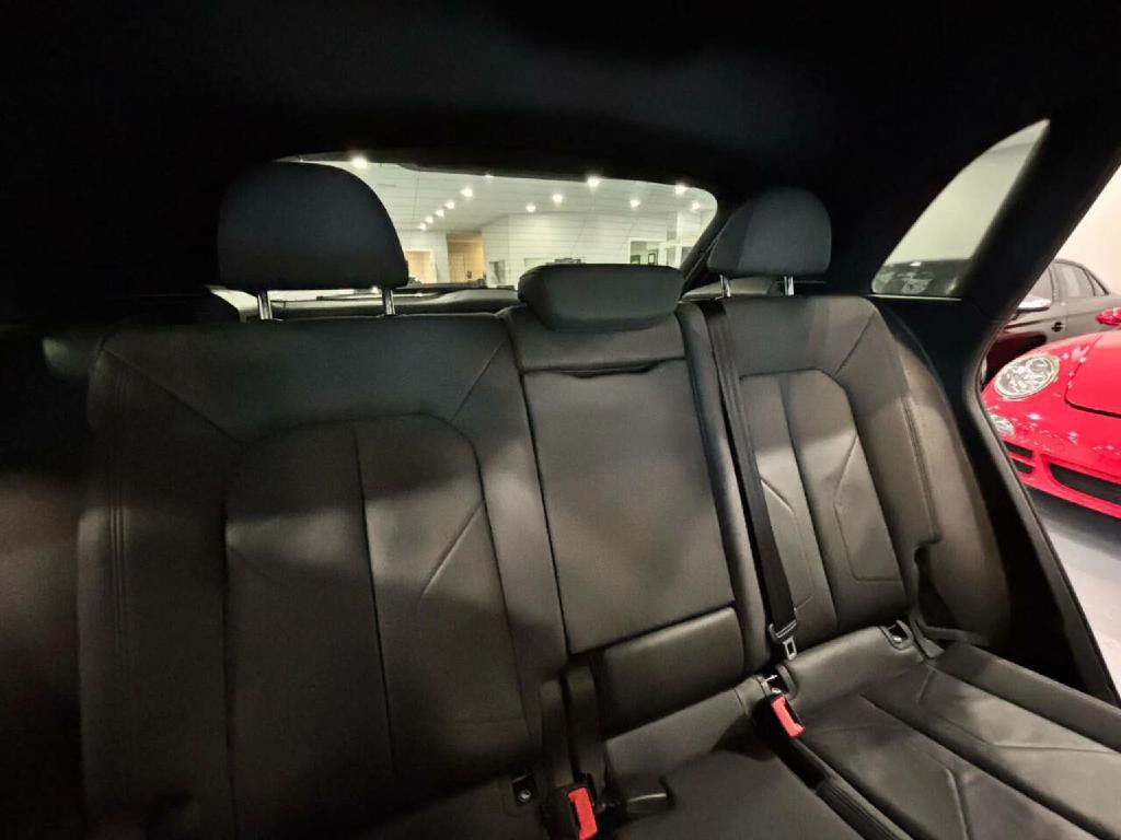 2021 Audi Q3 Image 17