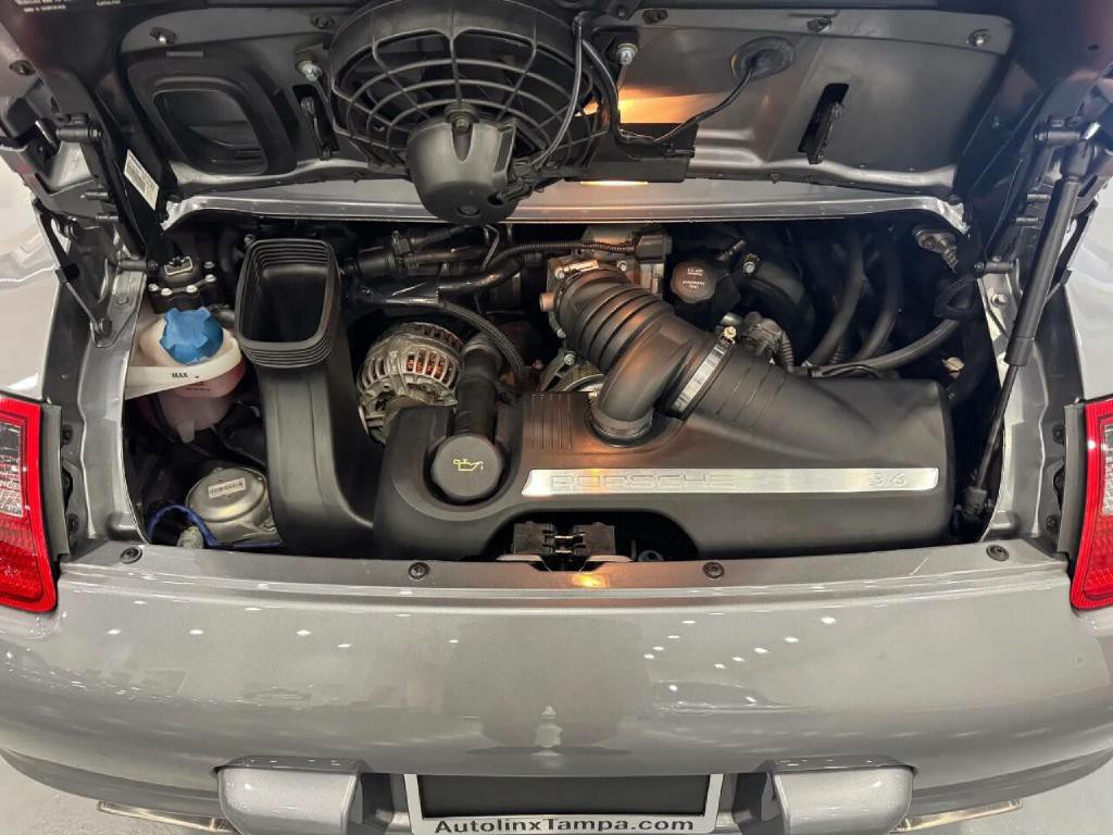 2006 Porsche 911 Image 29