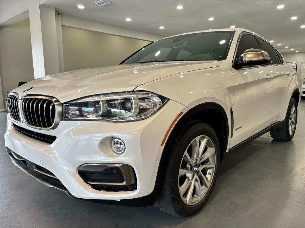 2019 BMW X6 Image 3