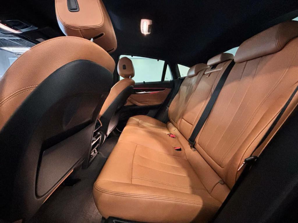 2019 BMW X6 Image 13