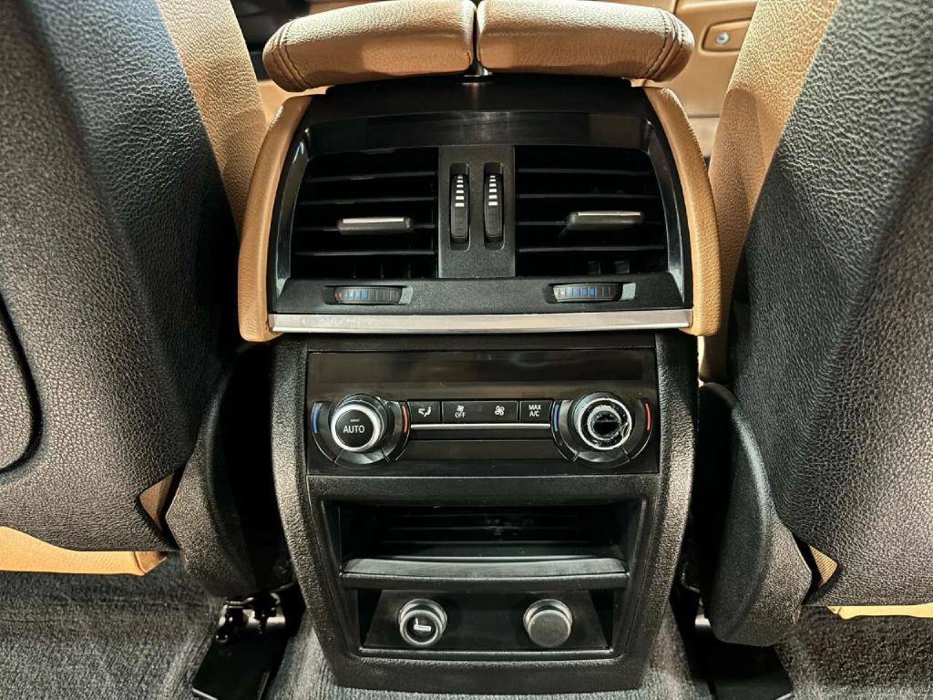 2019 BMW X6 Image 17