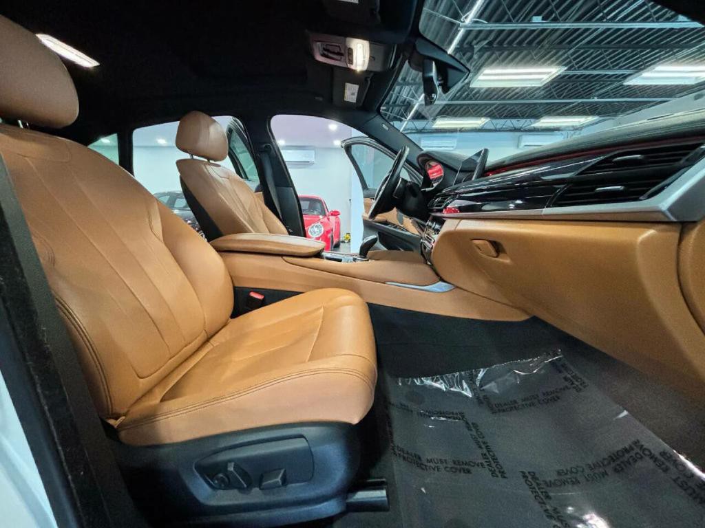 2019 BMW X6 Image 19