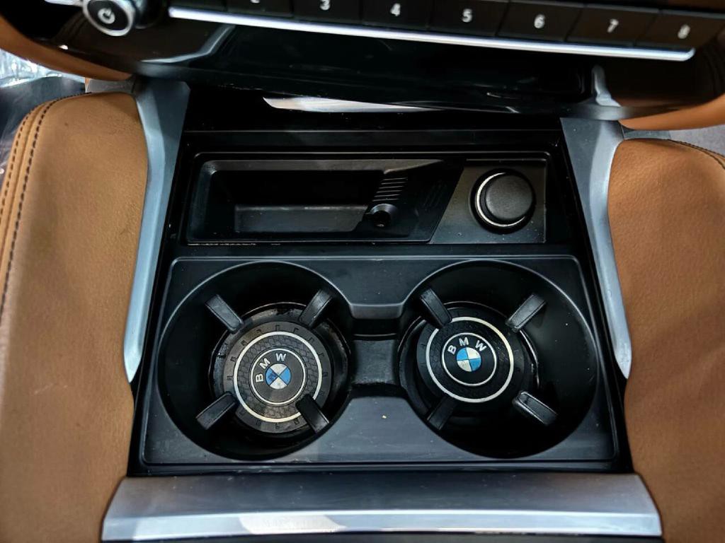 2019 BMW X6 Image 25
