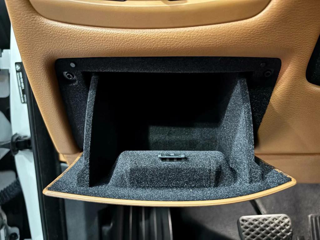 2019 BMW X6 Image 31