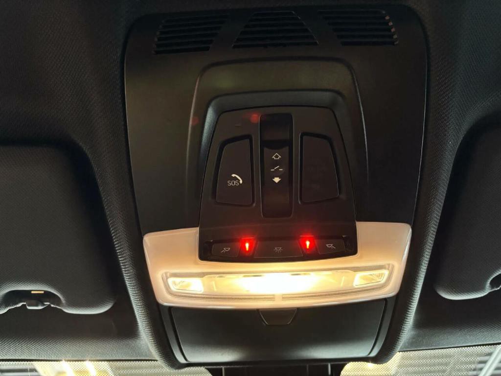 2019 BMW X6 Image 35