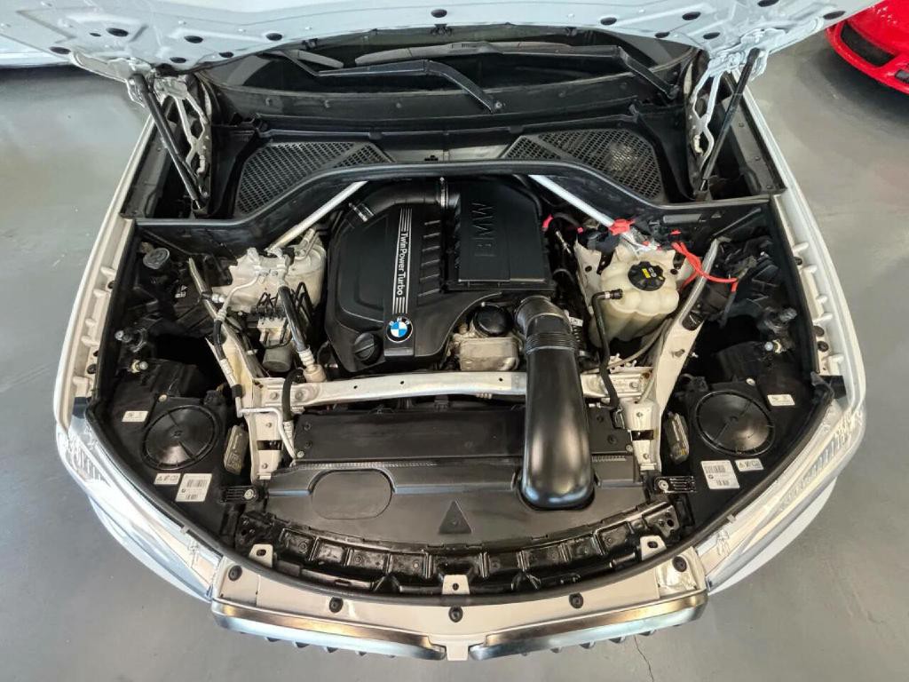 2019 BMW X6 Image 46