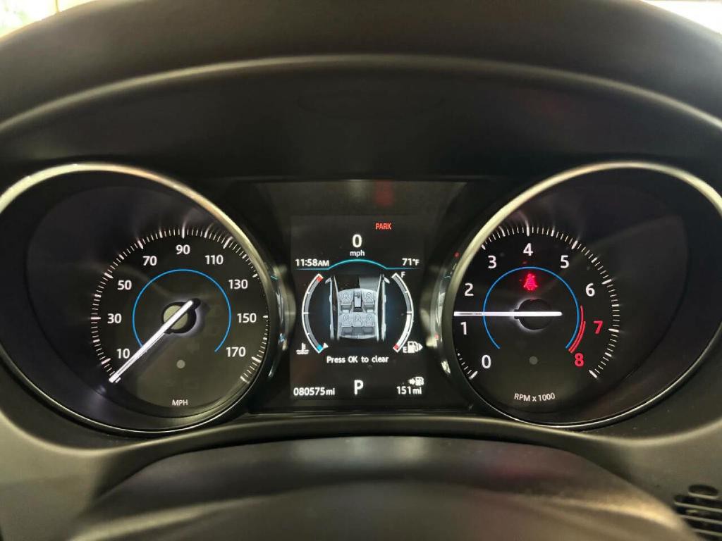 2017 Jaguar XE Image 29