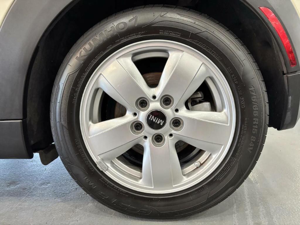 2019 MINI Cooper Image 35