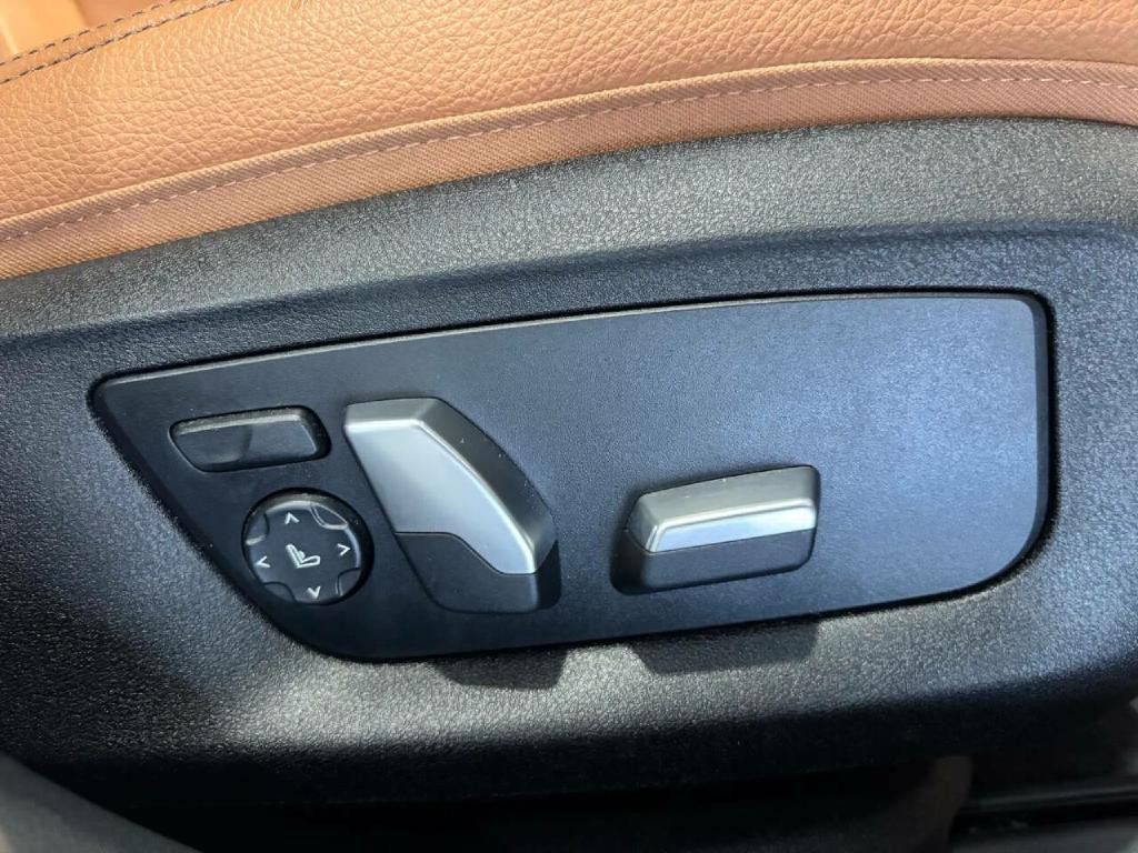2018 BMW 5 Series Image 20