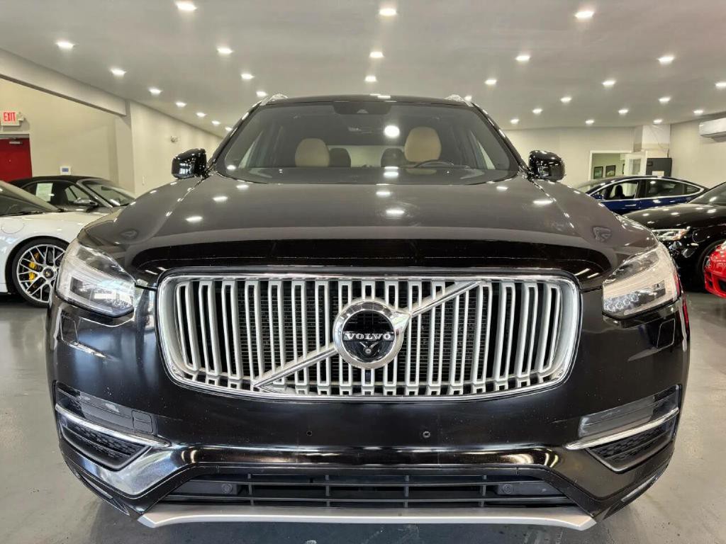 2016 Volvo XC90 Image 2