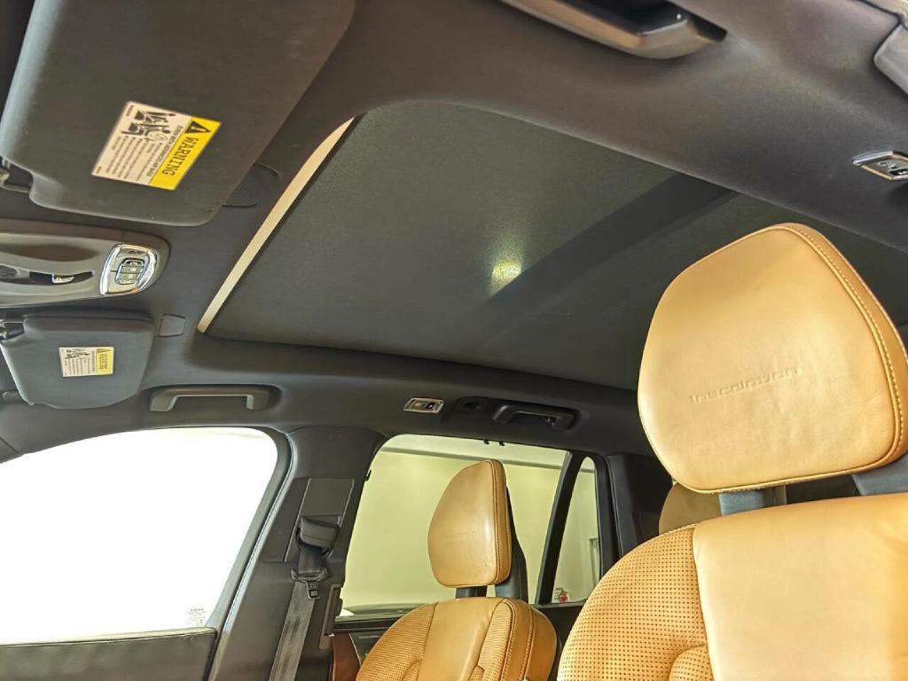 2016 Volvo XC90 Image 12