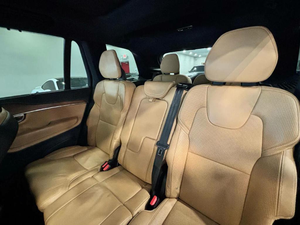 2016 Volvo XC90 Image 14