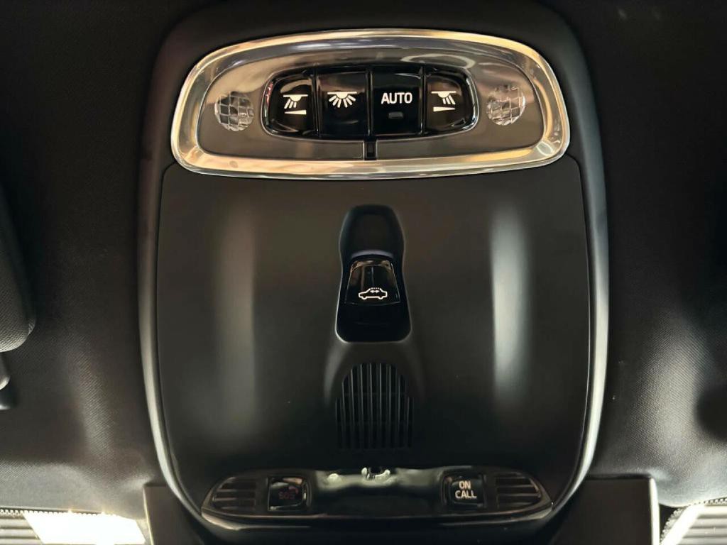 2016 Volvo XC90 Image 43