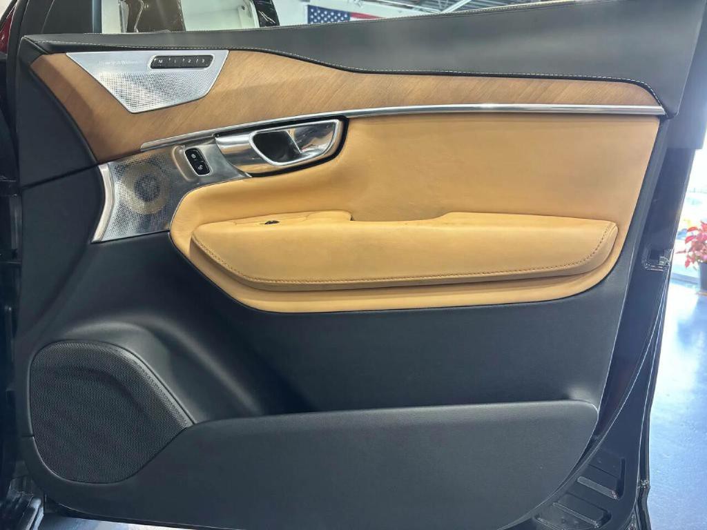 2016 Volvo XC90 Image 48