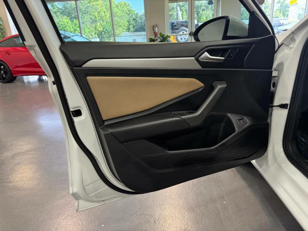 2019 Volkswagen Jetta Image 25