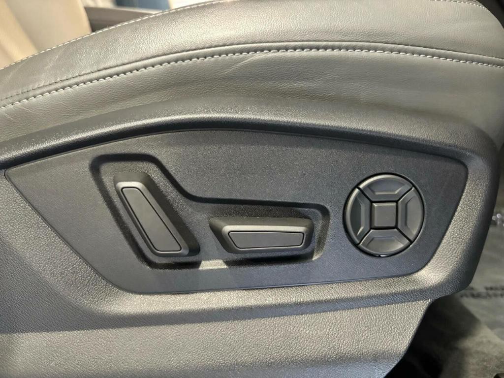 2019 Audi Q8 Image 19