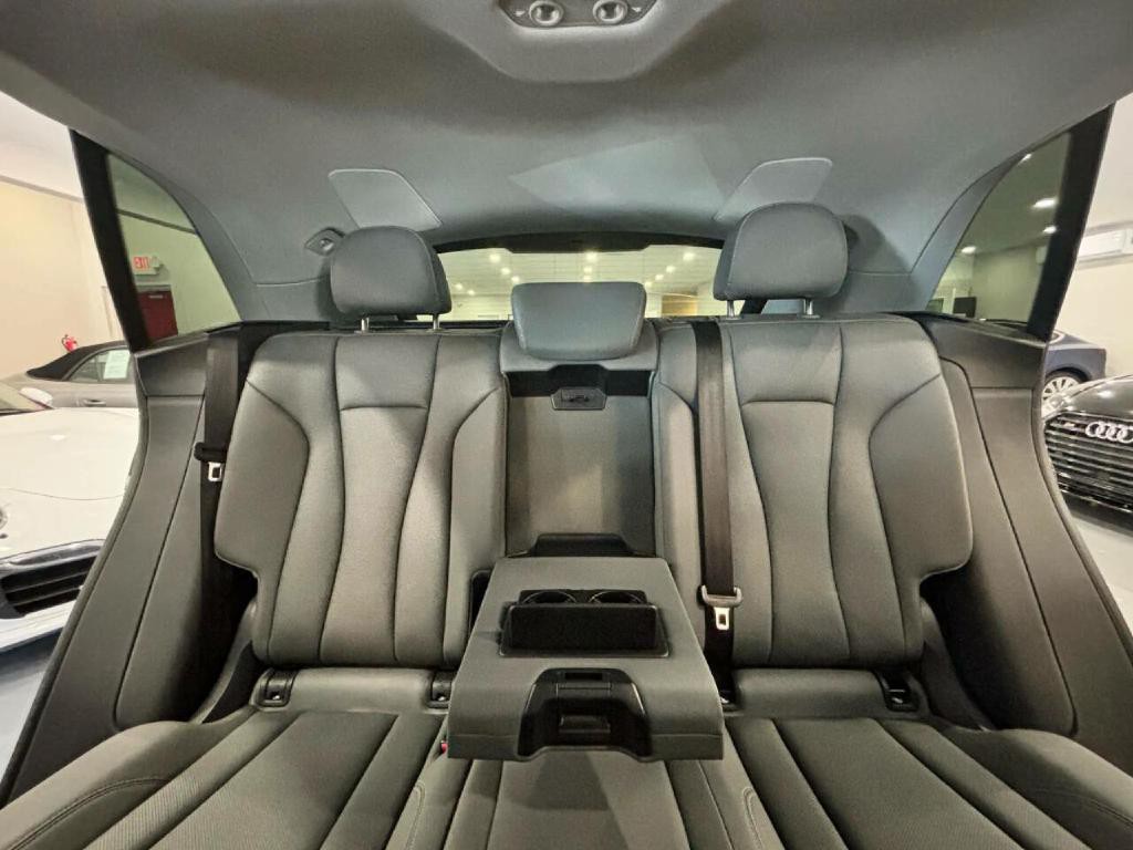 2019 Audi Q8 Image 21