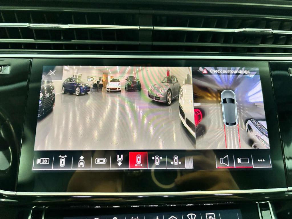 2019 Audi Q8 Image 35