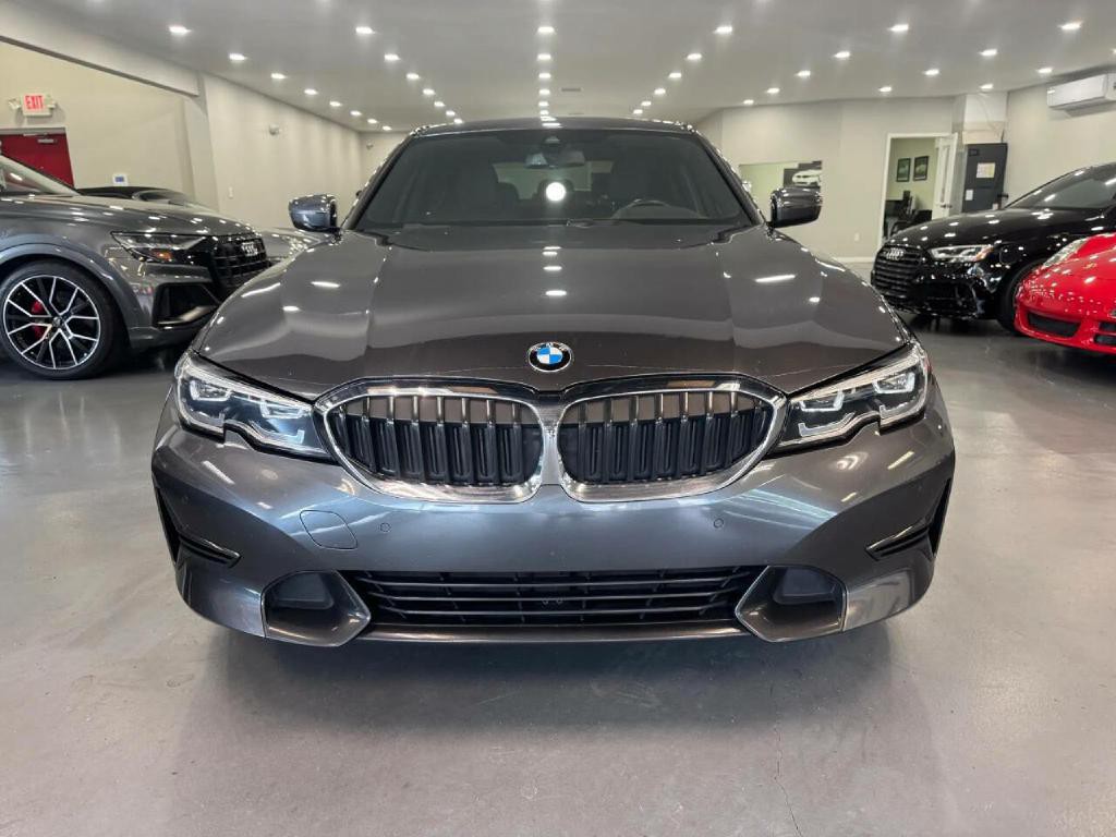 2020 BMW 3 Series Image 2