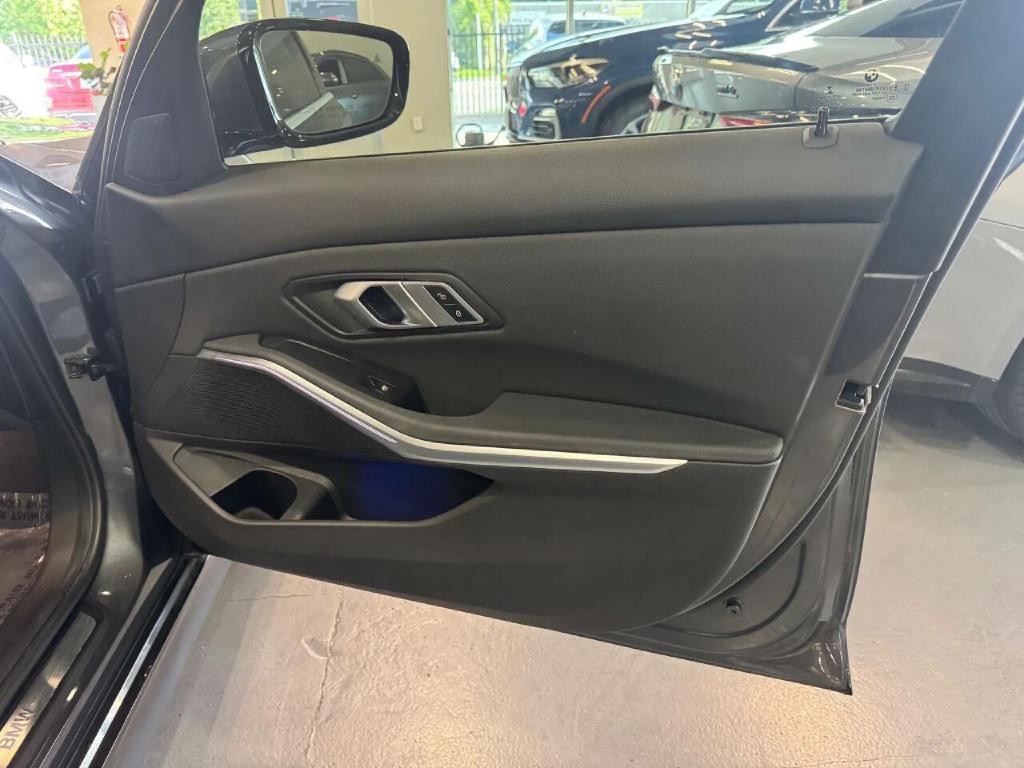 2020 BMW 3 Series Image 20