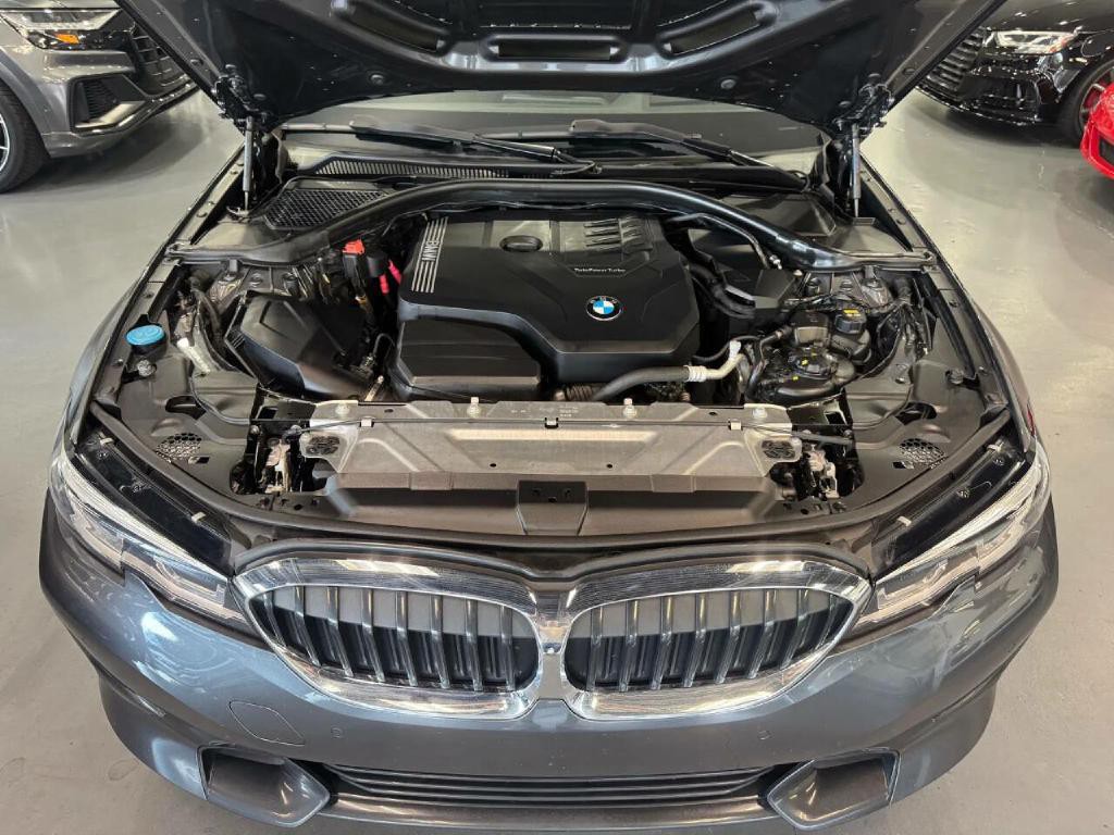 2020 BMW 3 Series Image 29