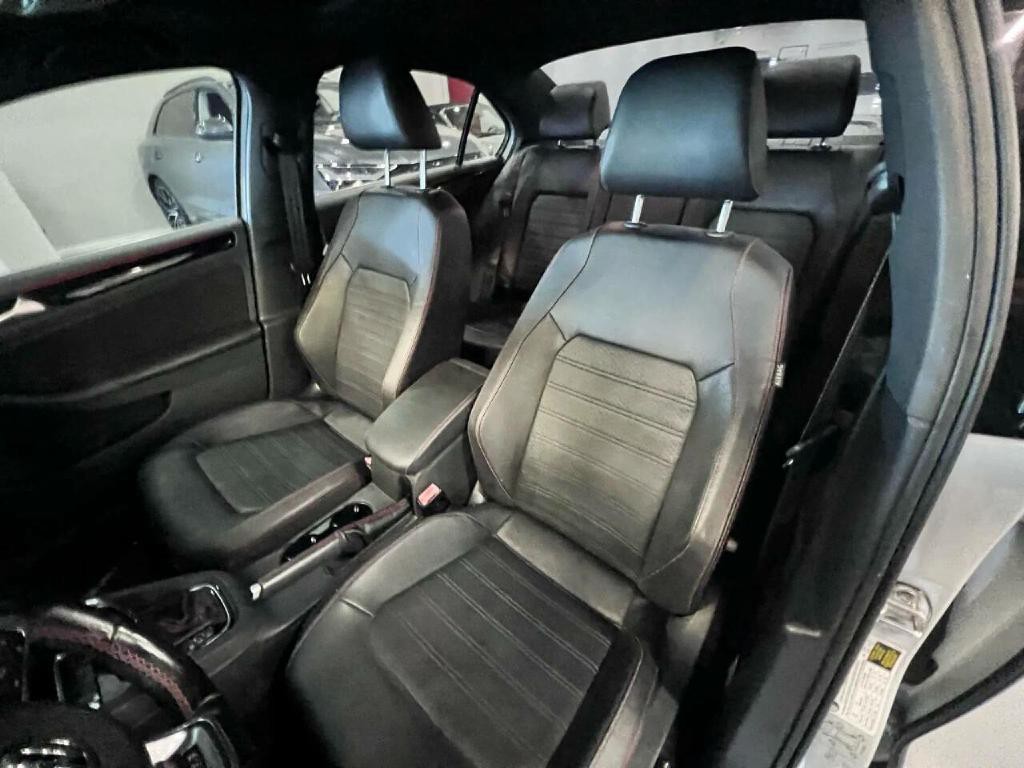 2017 Volkswagen Jetta Image 10