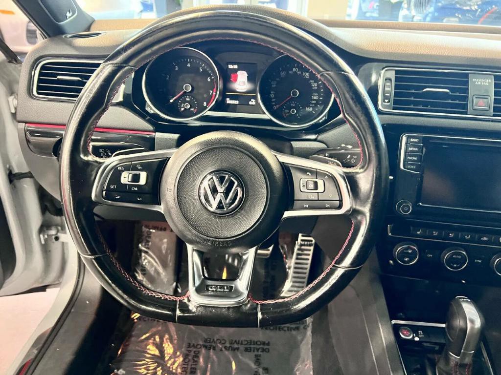 2017 Volkswagen Jetta Image 15