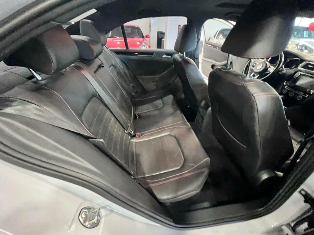 2017 Volkswagen Jetta Image 25