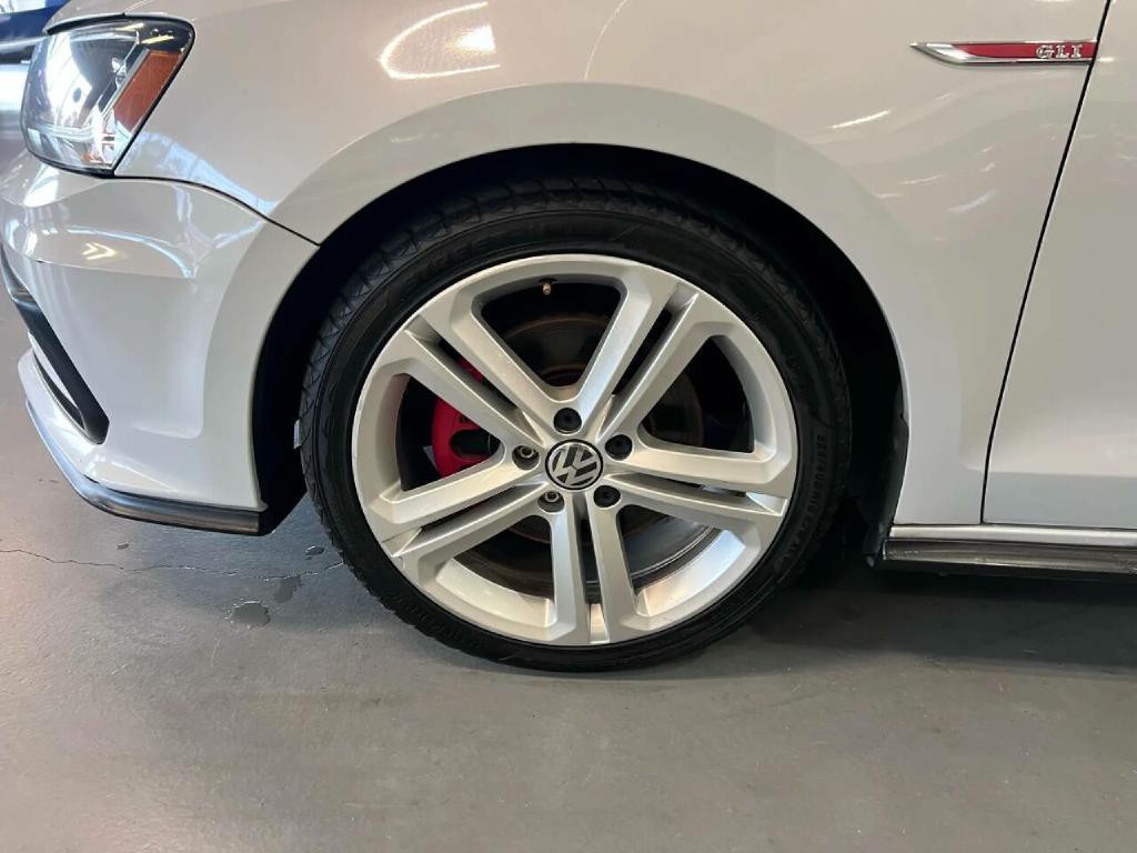 2017 Volkswagen Jetta Image 37