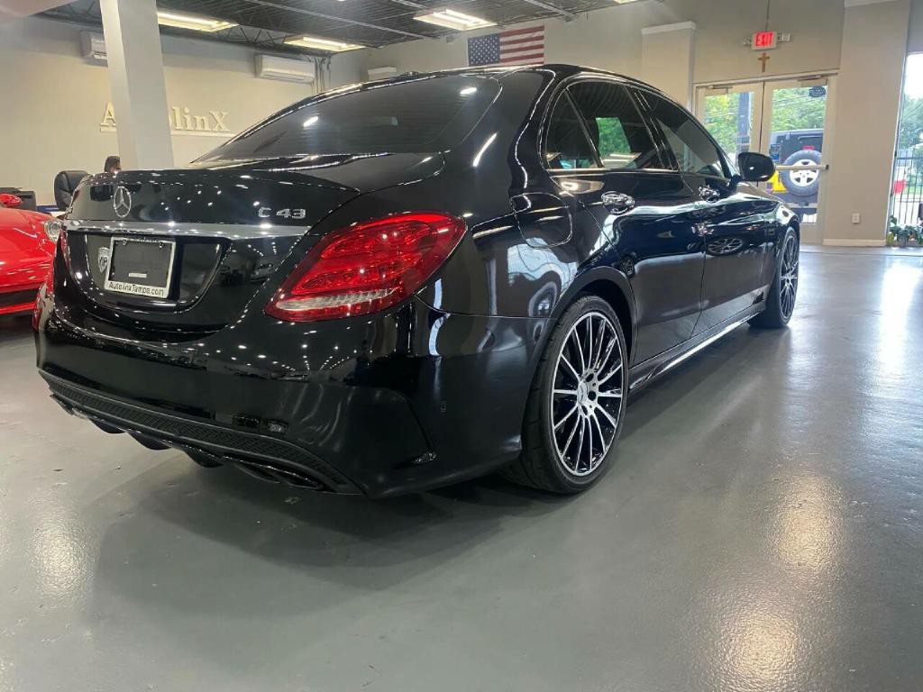 2017 Mercedes-Benz C-Class Image 6