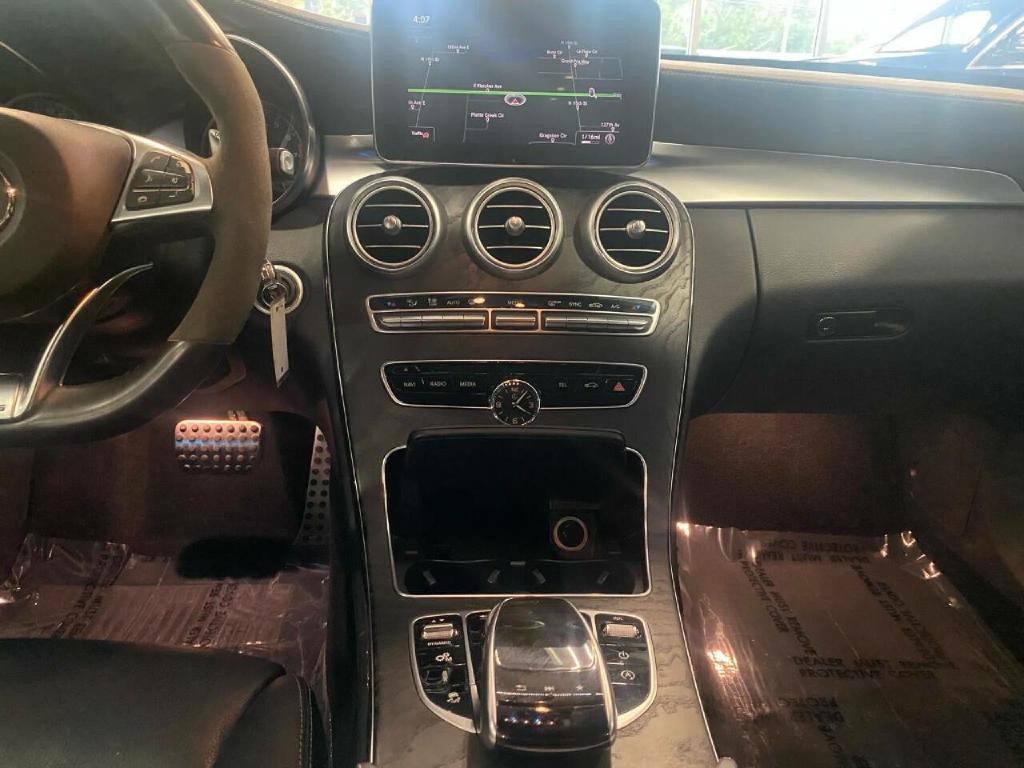 2017 Mercedes-Benz C-Class Image 12