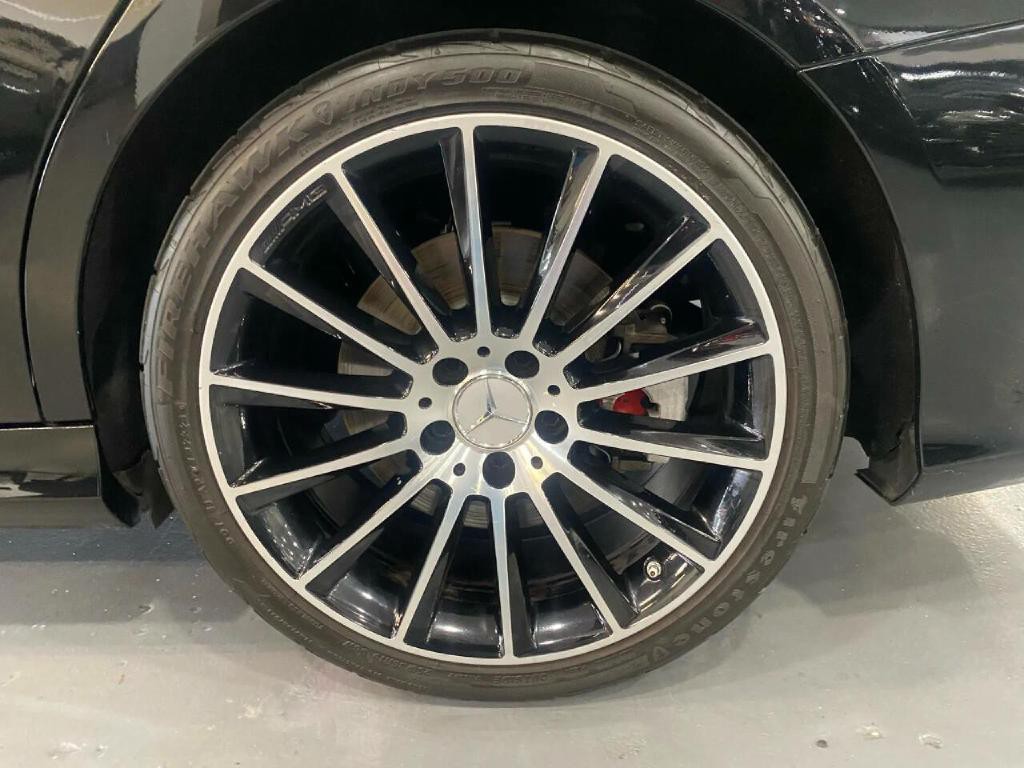 2017 Mercedes-Benz C-Class Image 21