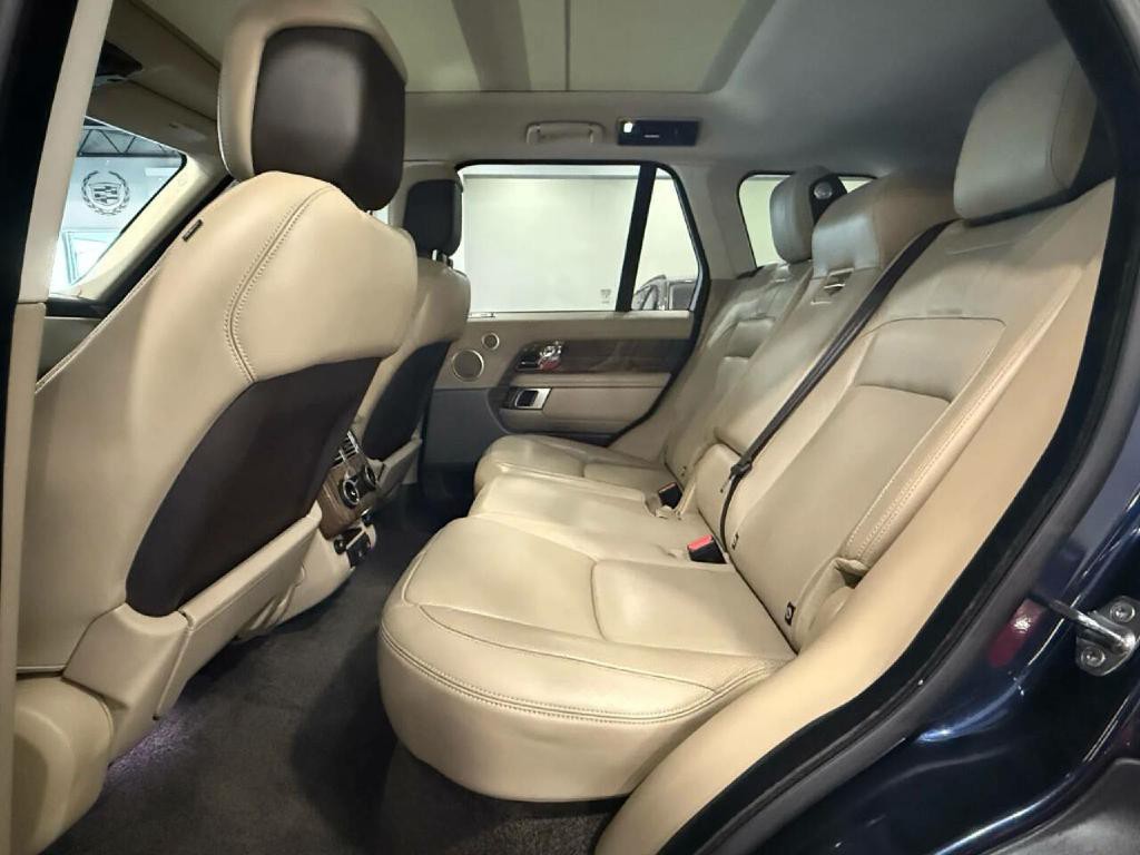 2018 Land Rover Range Rover Image 14