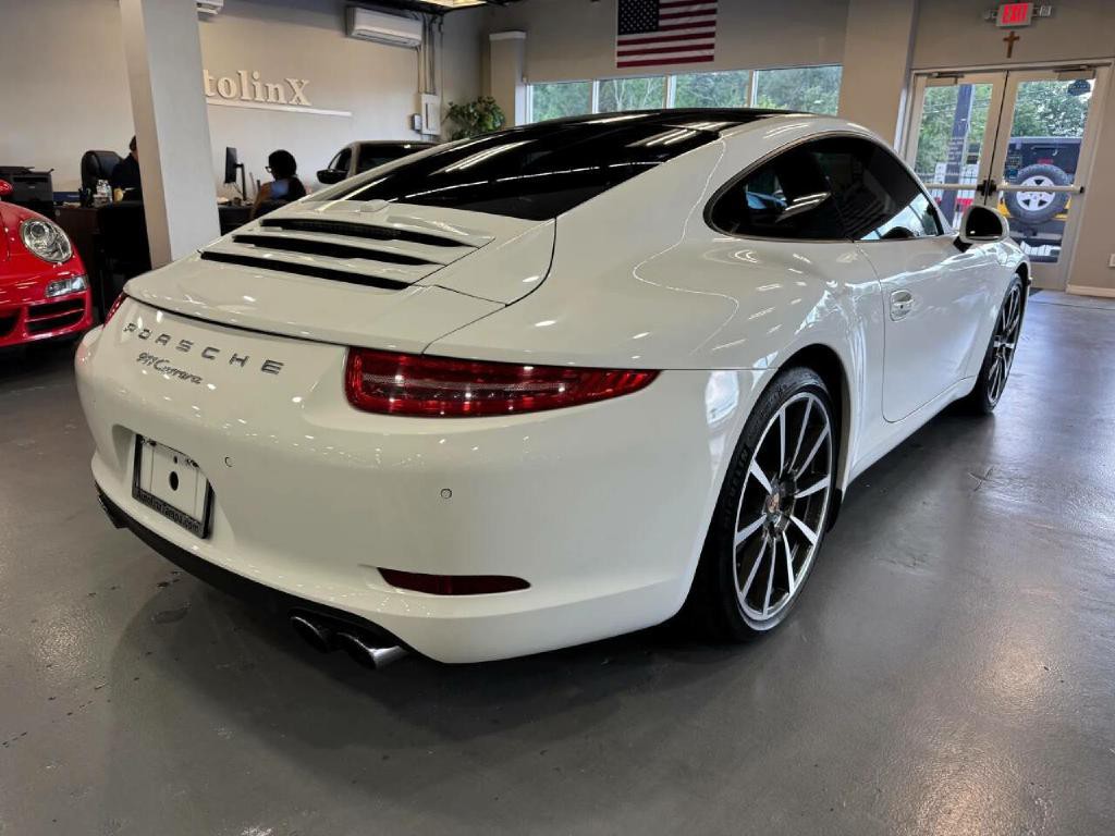 2014 Porsche 911 Image 7