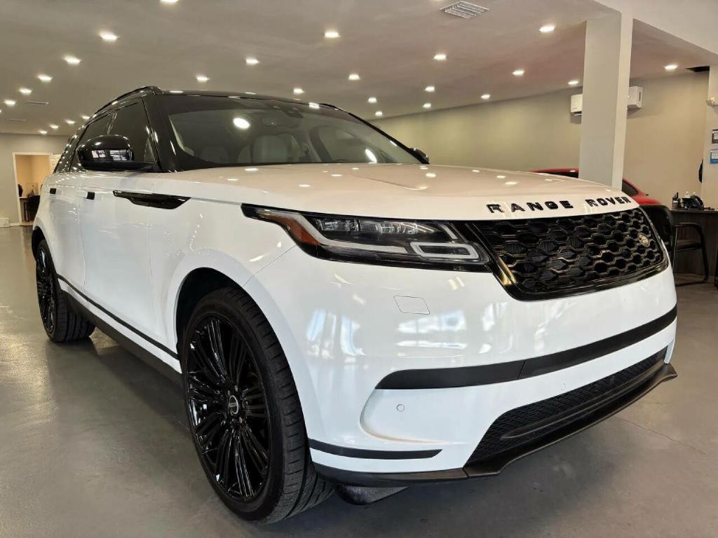 2019 Land Rover Range Rover Image 2