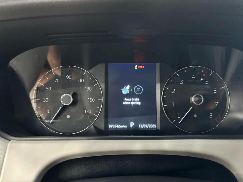 2019 Land Rover Range Rover Image 31