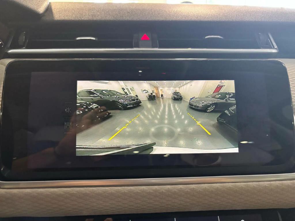 2019 Land Rover Range Rover Image 33