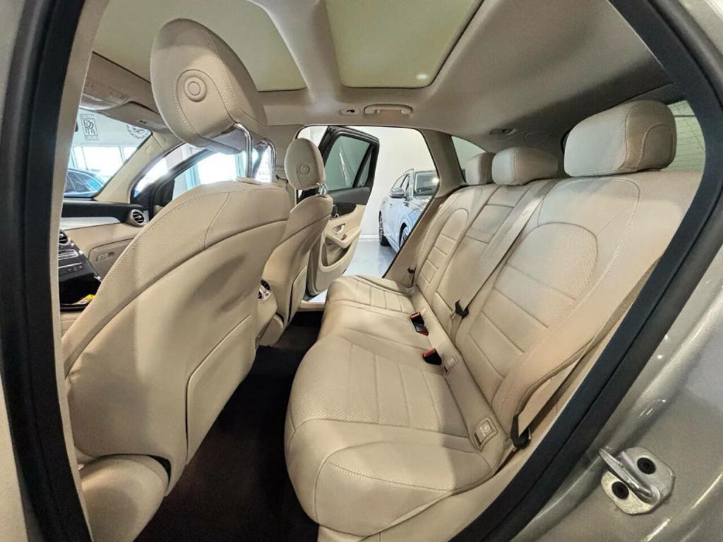 2021 Mercedes-Benz GLC-Class Image 12