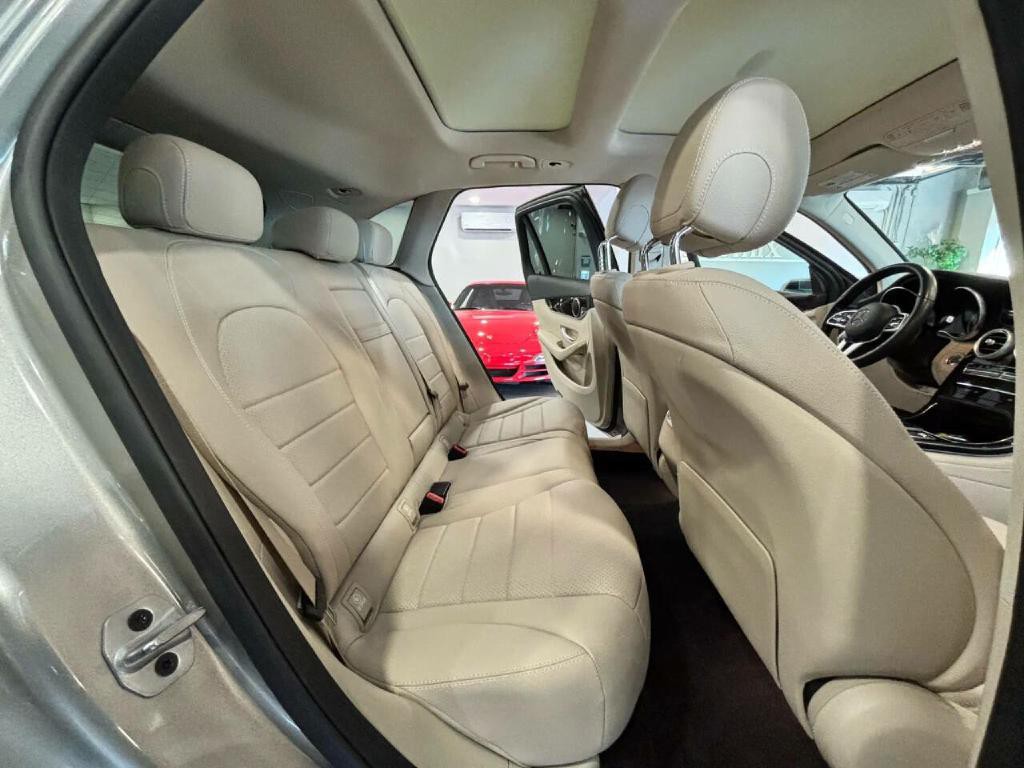 2021 Mercedes-Benz GLC-Class Image 15