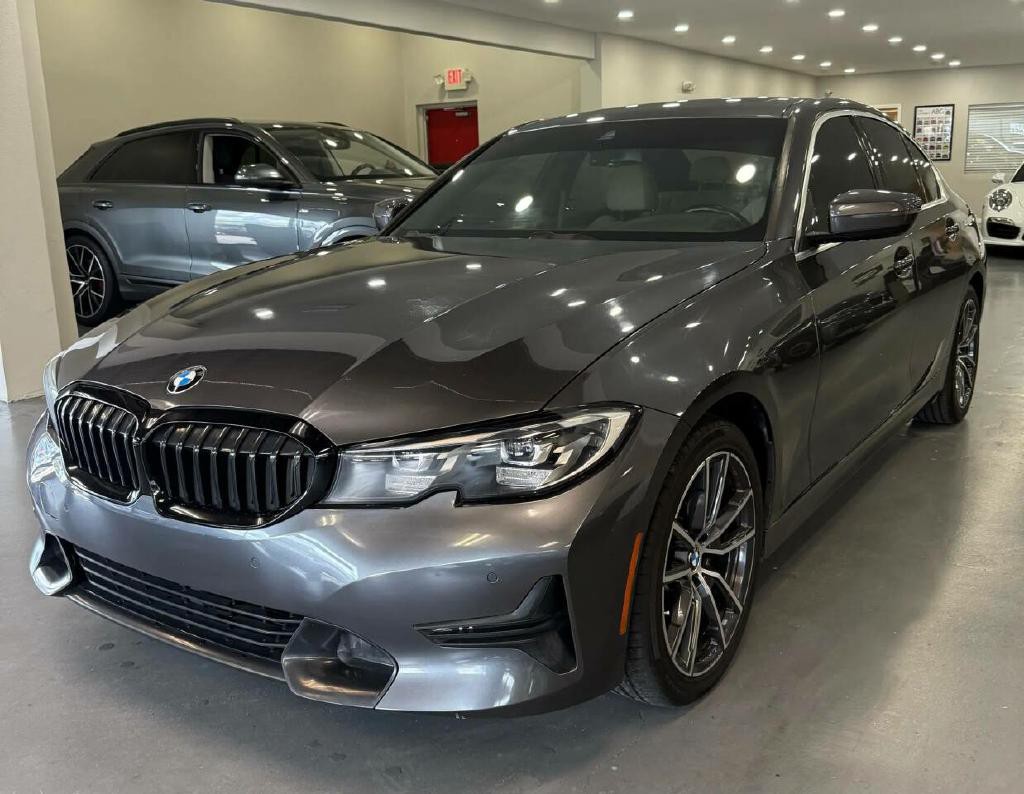 2020 BMW 3 Series Image 4