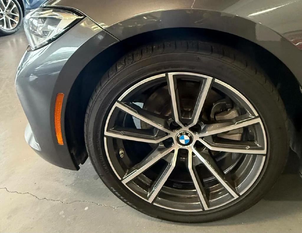 2020 BMW 3 Series Image 16