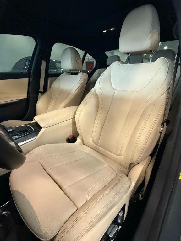 2020 BMW 3 Series Image 22