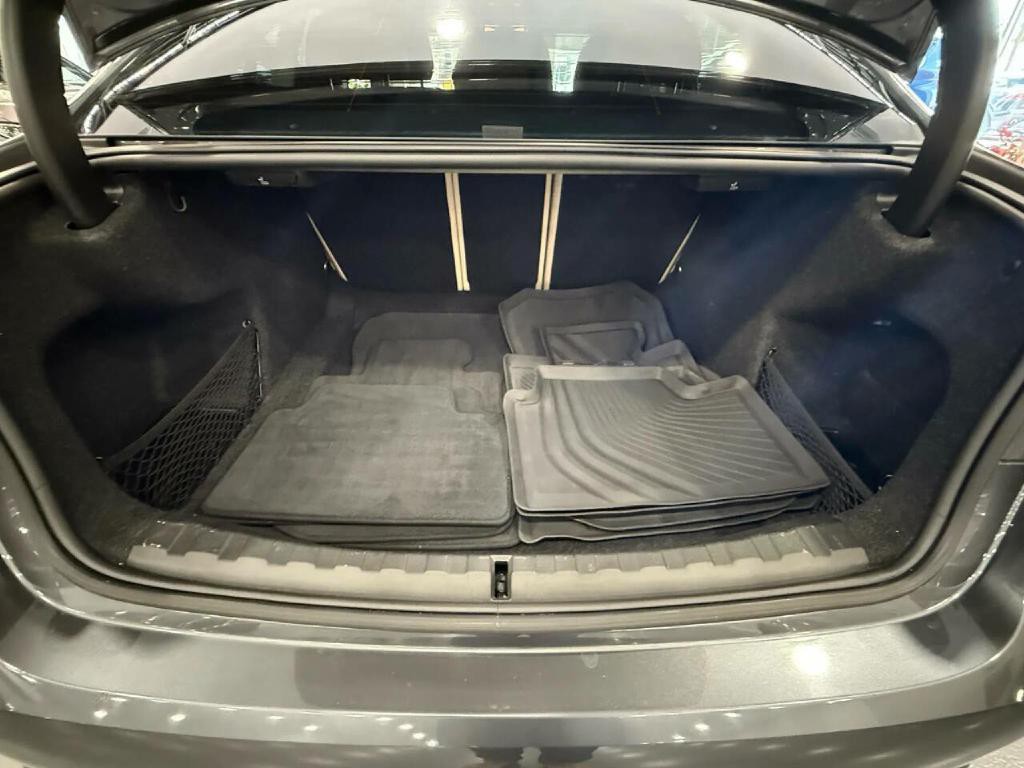 2020 BMW 3 Series Image 35