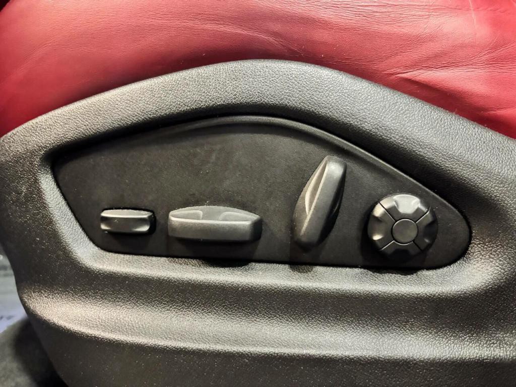 2022 Porsche Cayenne Image 15