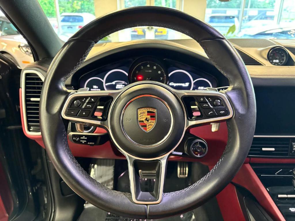 2022 Porsche Cayenne Image 33