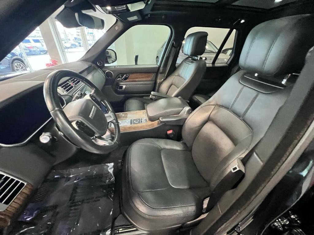2019 Land Rover Range Rover Image 9