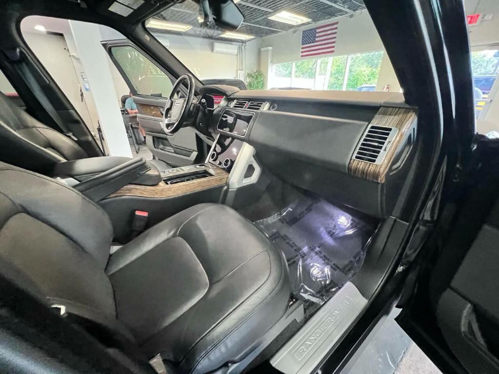 2019 Land Rover Range Rover Image 31