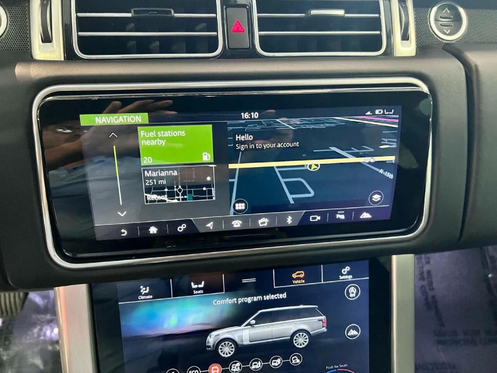 2019 Land Rover Range Rover Image 35